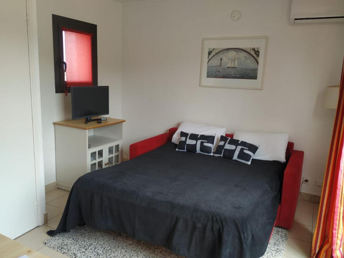 Studio Climatise Residence Odalys Nouvelle Box 5 G ,Saint Loup,Piscine ,Parking Prive Et Superette Agde Luaran gambar